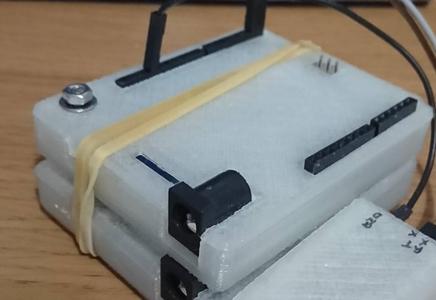 Minimal case for Arduino Leonardo