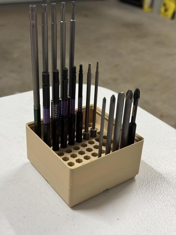 Gridfinity 2x2 Hex Bit Tray for long bits