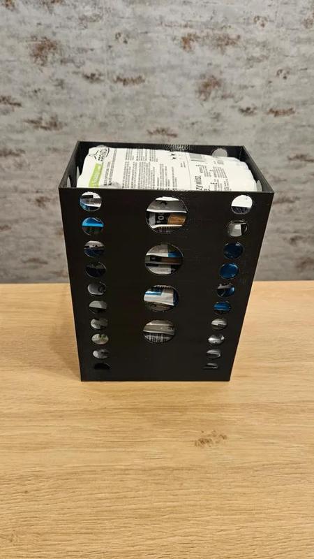 dispenser for sachete(cats/dogs)   