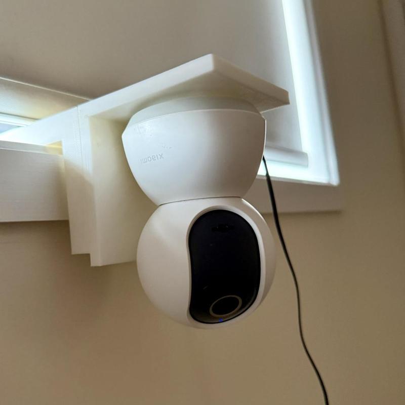 XIAOMI 360° Home WiFi Security Camera wall mount