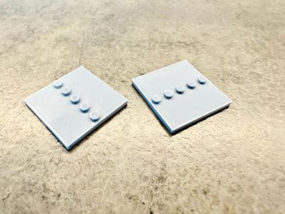 Brick - 5x5 plate with 5 knobs