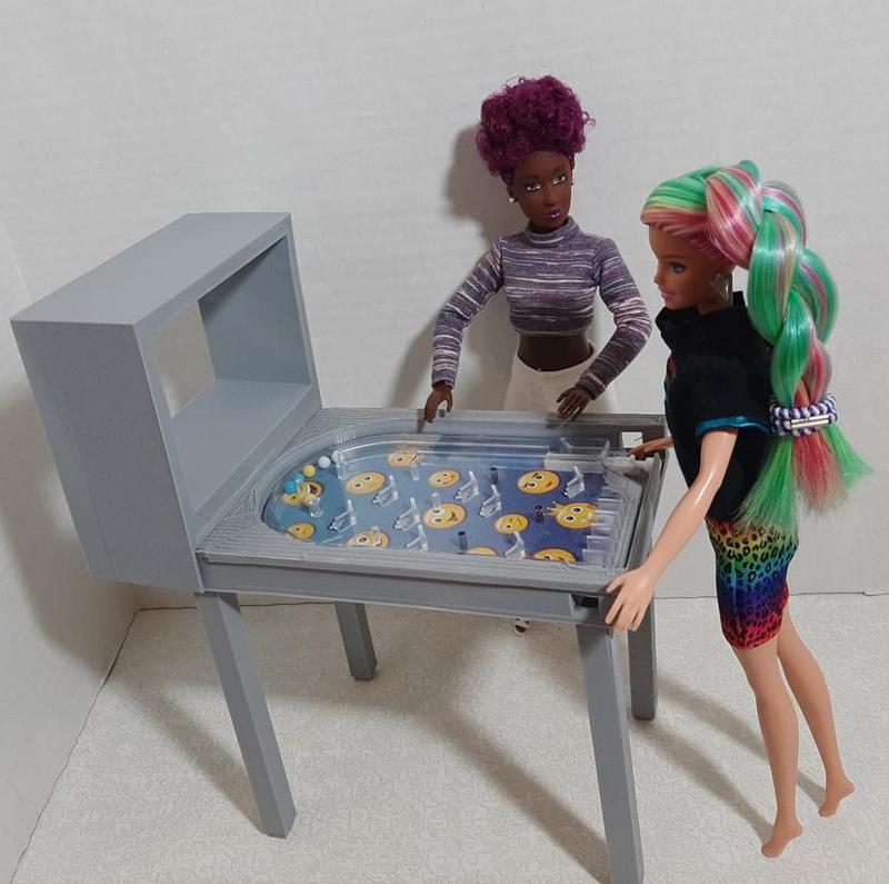 Fresh Dolls/Barbie Pinball Machine Stand