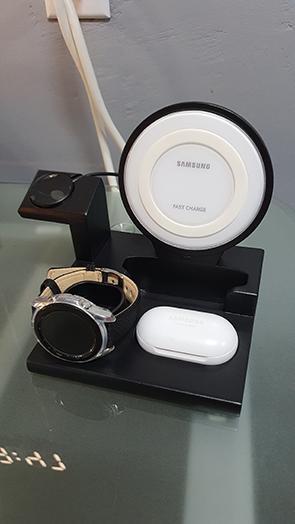 Samsung Dock