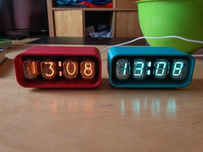 FLORA IV-22 VFD clock