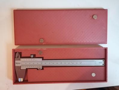 Manual caliper box