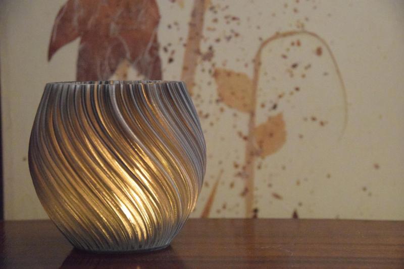 Pellucid Sweep (Tealight holder - vase mode)