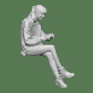 GIRL GAME PEOPLE CHARACTER DIORAMA