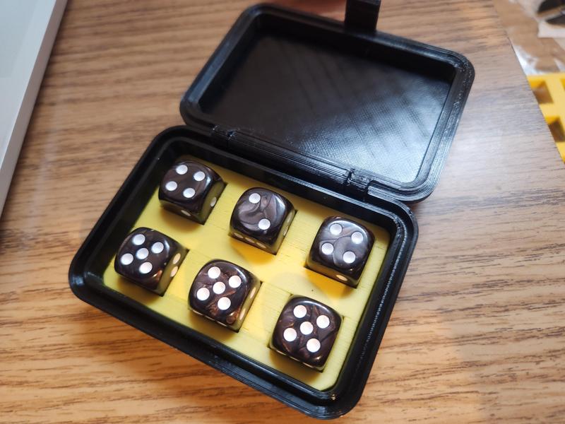Farkle Dice Box