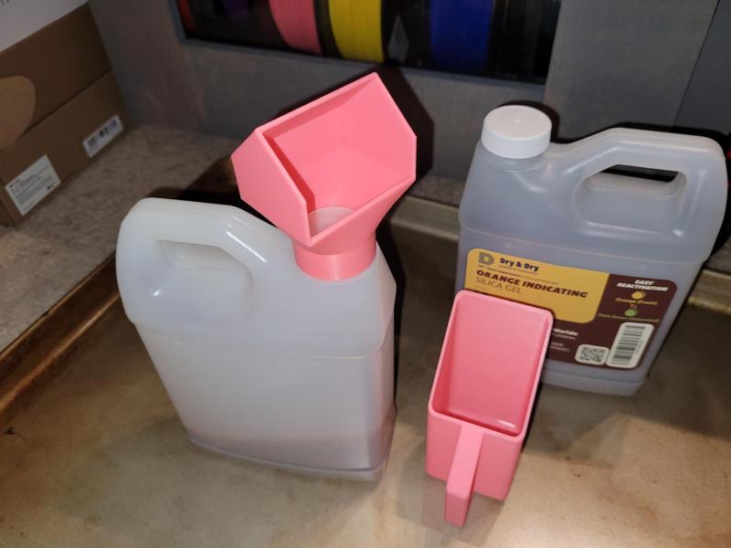 Dry & Dry 1Qt Funnel