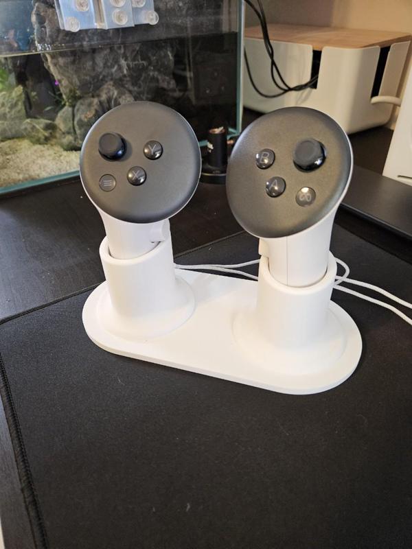 Meta Quest 3 controller stand