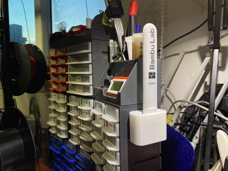 bambu scraper holder for Modular shelving system