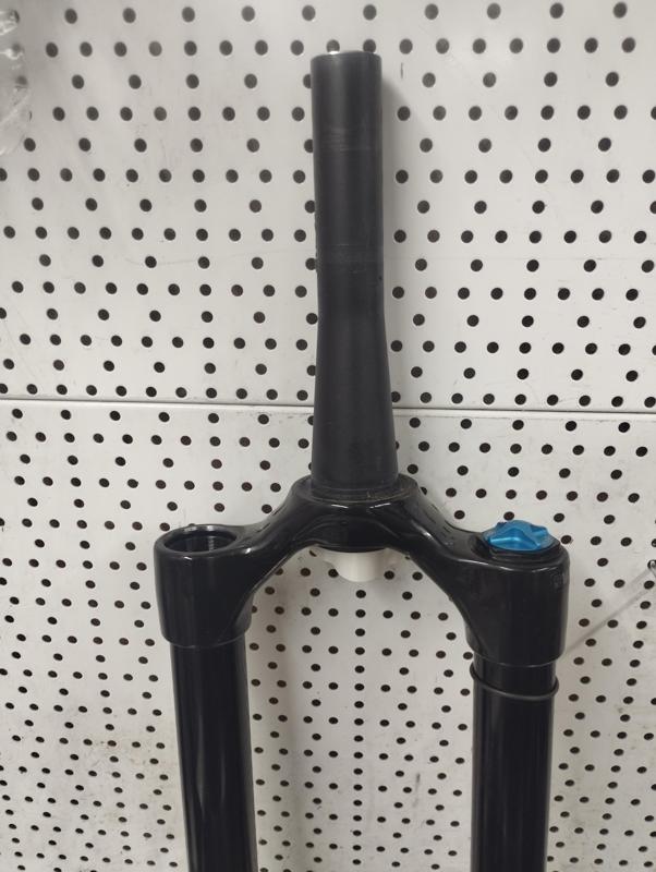 MTB CSU holder for pegboard