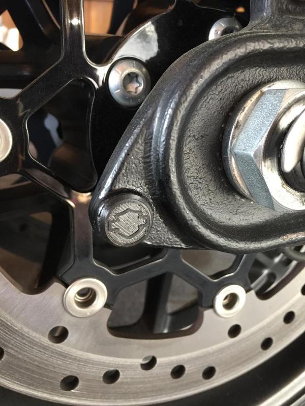 Harley Davidson, Thread Hole Plug