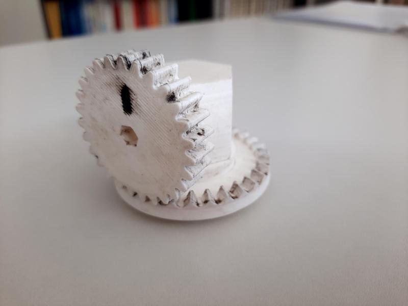 Crown gear turning demonstration