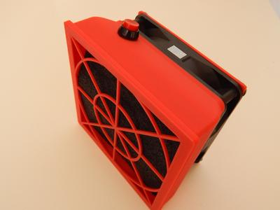 Fume extractor for soldering