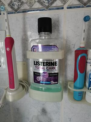 Listerine Halter