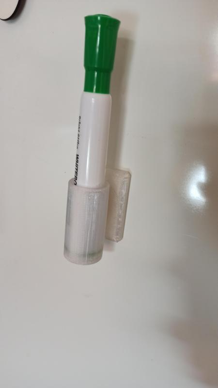 Whiteboard single pen holder (Parametric)