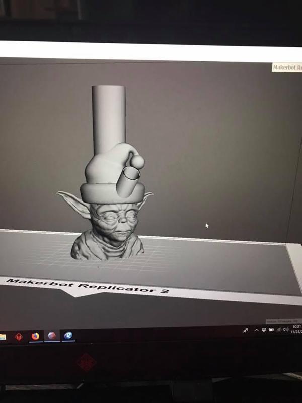 The Christmas Yoda Bong