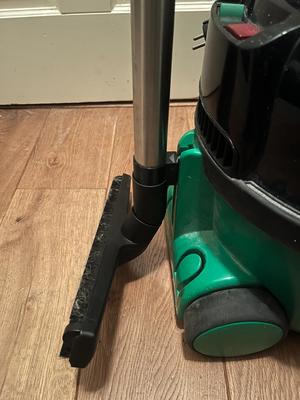 MultiFlo 300 Hard Floor Tool  adapter 2 versions
