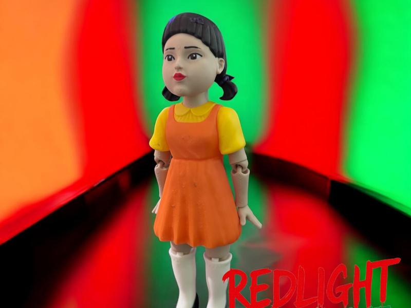 REDLIGHT, GREENLIGHT GIRL FROM THE SQUID GAMES