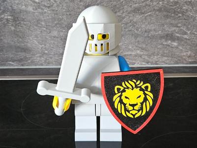 Brick Man Knight with Shield and Sword 20cm
