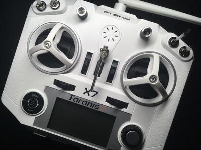 QX7 Gimbal Protector V4