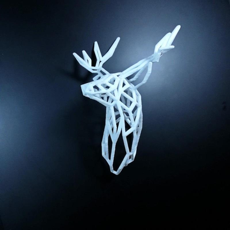 Wire Stag Trophy Head  200 mm High Facing Right
