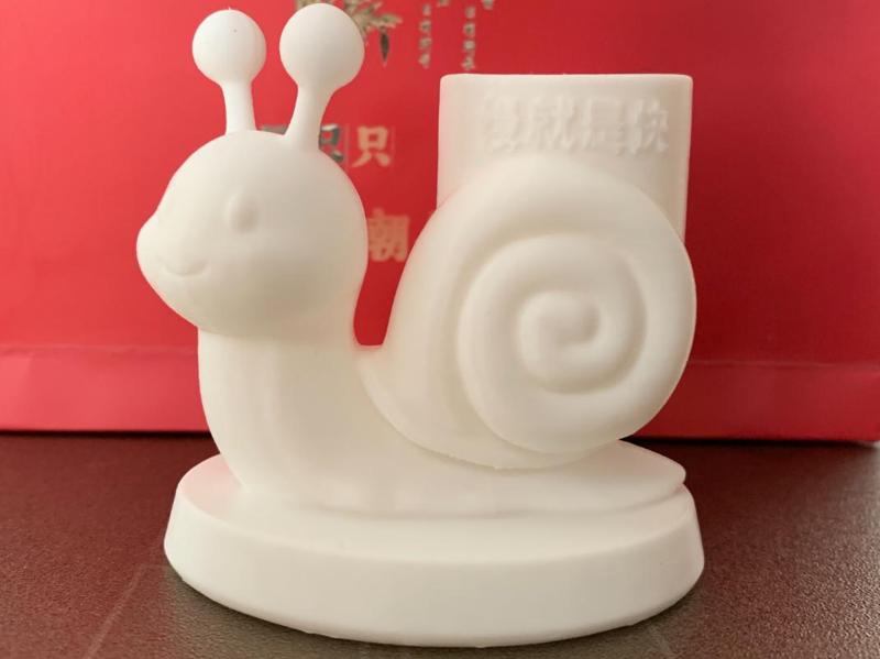 Snail Pen Holder Figurine