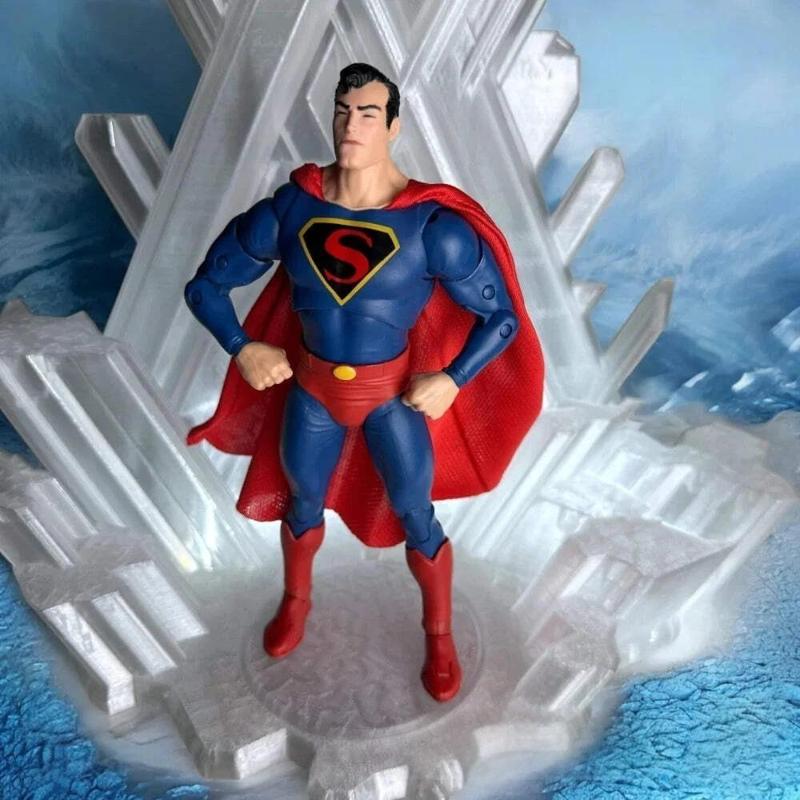 Superman Arctic Crystal Fortress Base Stand