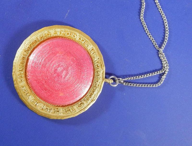 The Secret of NIMH Amulet
