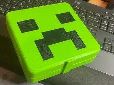 MINECRAFT LUNCHBOX