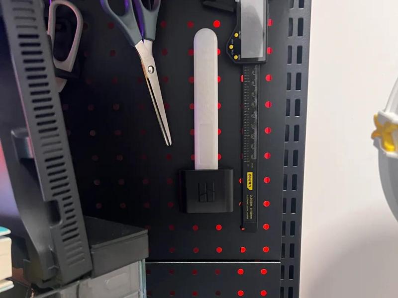 25mm pegboard compatible Toakechi spatula holder