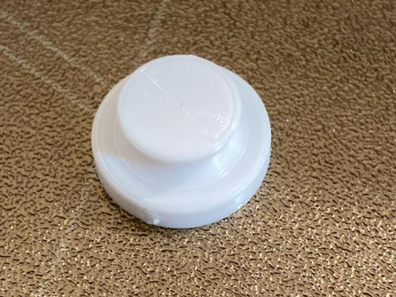 Simple peephole cover (18mm internal diameter)