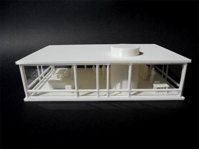 GLASS HOUSE - Phillip Johnson
