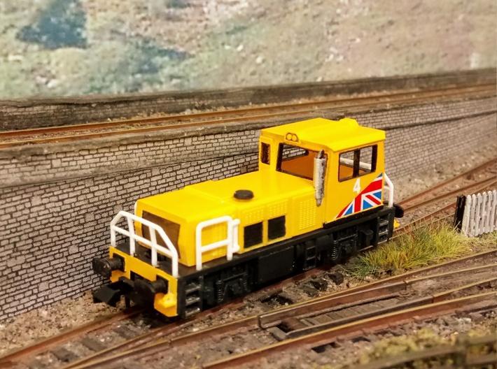 N Gauge Clayton CD40 Diesel Shunter