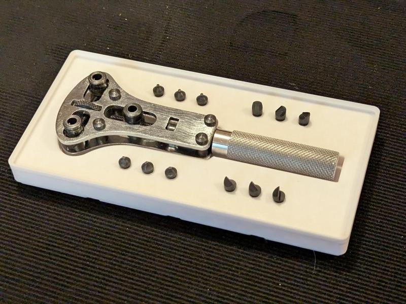 Gridfinity Halter für Uhrwerkzeug / Holder for watch case opener