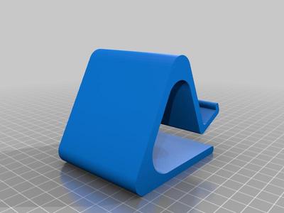 For thicker phones and top fillet