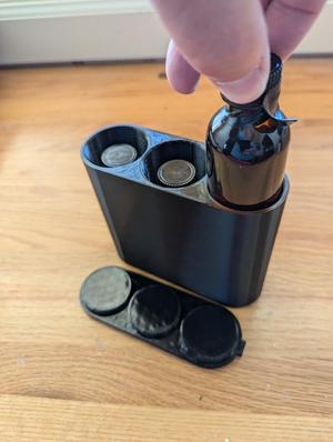 2 Oz Sample Bottle Holder