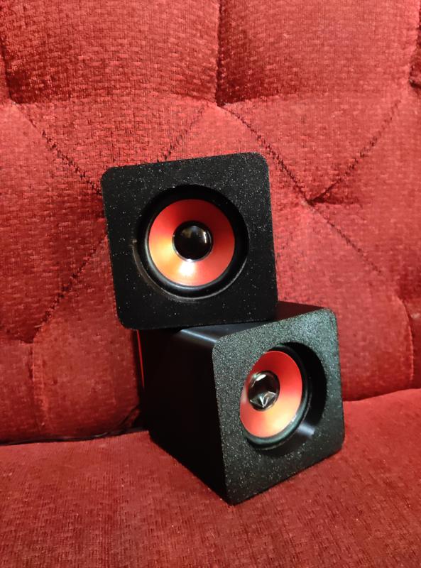 Speaker Enclosure 2.5"