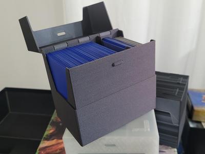 Full-size Deckbox (130 cards + sideboard)