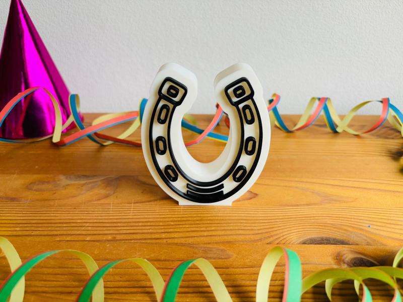 New Year's Eve 2025 - Horseshoe Table Decoration