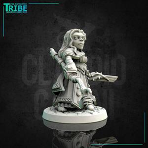 (0167) Female halfling wizard sorceror druid with magic staff