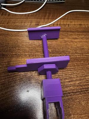 Simple Phone Clamp Compatible With Self Designed Tripod Mount With M10x1.5 Screw