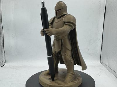Standing Guardian Knight Pen Holder