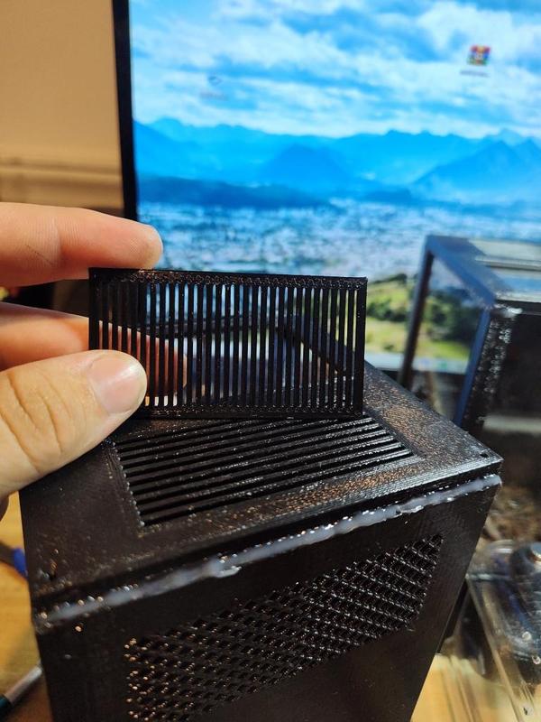 4.5x8 Terrarium Vent Cover