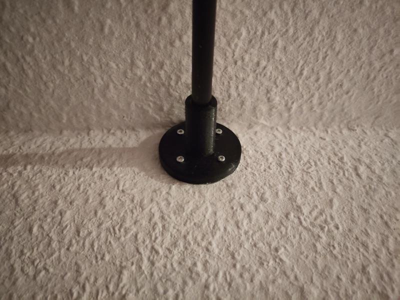 Curtain rod holder