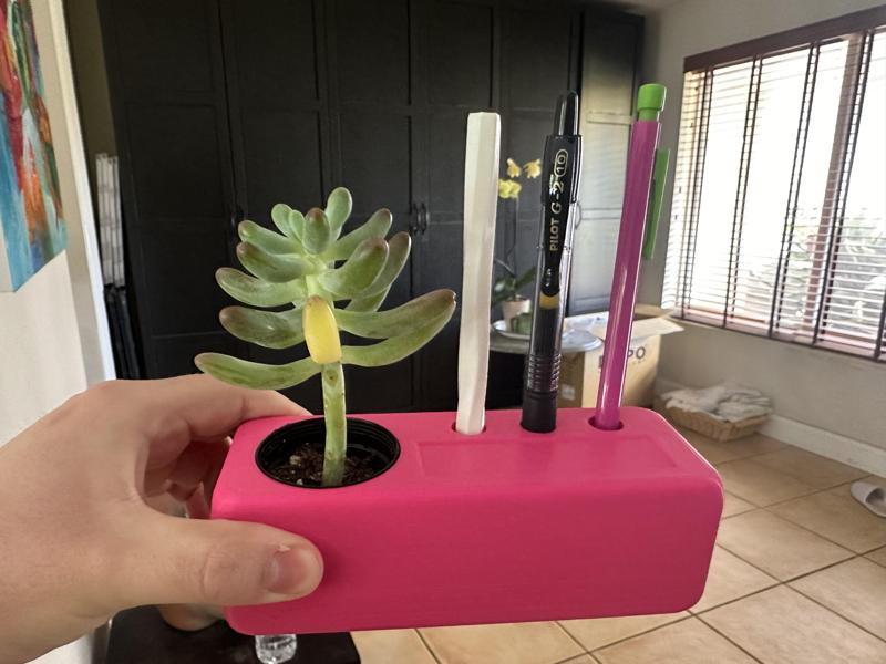 Plant pot pen holder