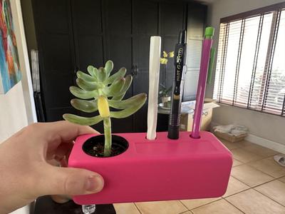 Plant pot pen holder