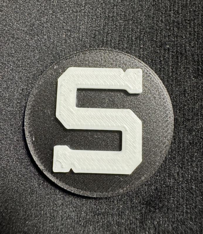 Hc Sparta Praha logo and keychain