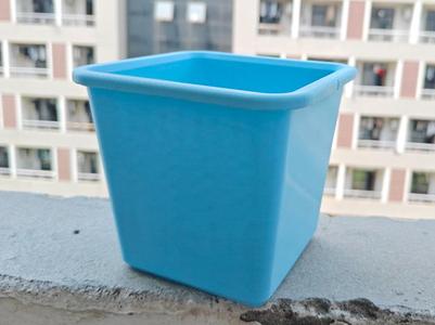 A simple pot